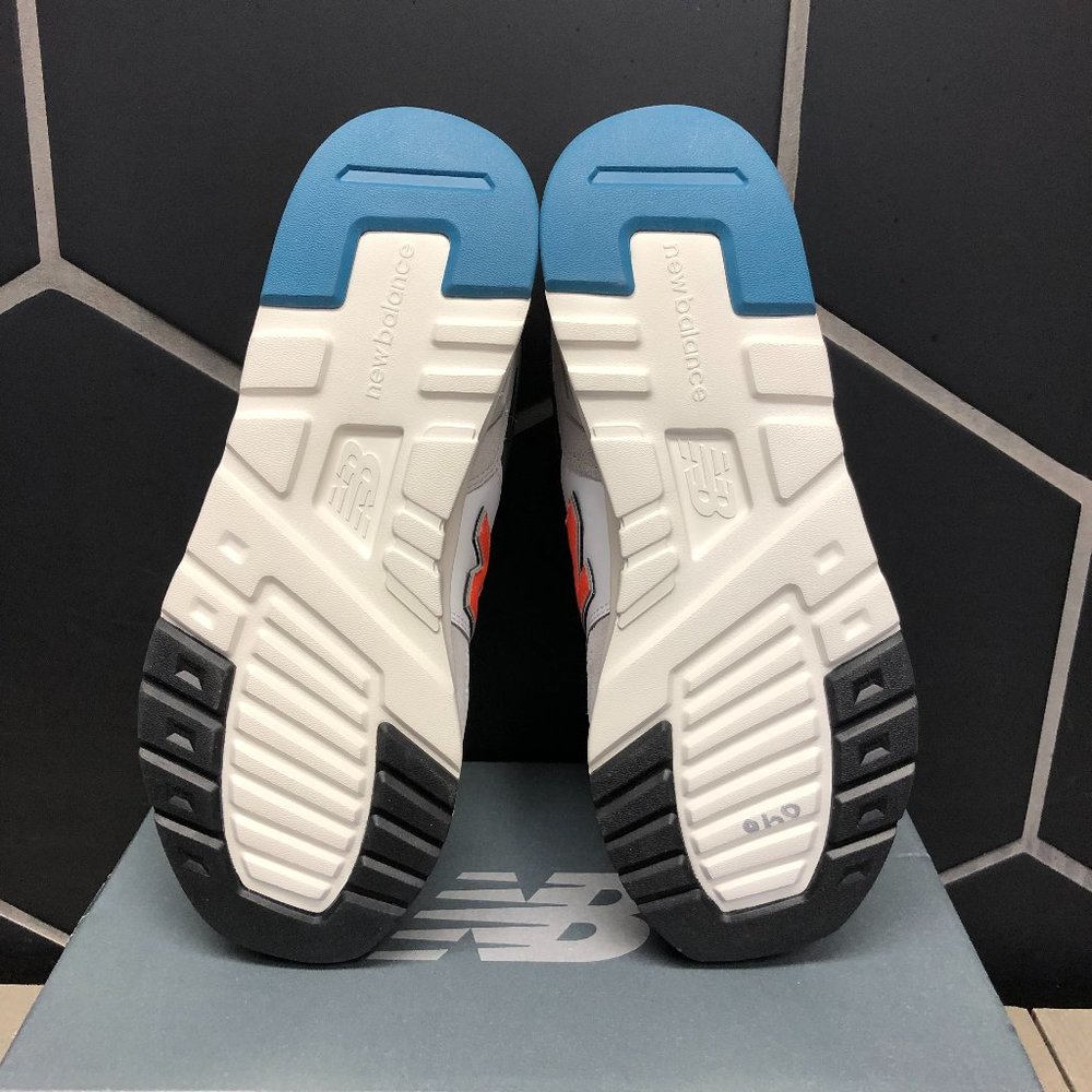 New Balance 997 Grey Dark Mango (Multiple Sizes) - Picture 5 of 7